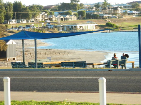 API Pelican Beach Front Apartments Kalbarri - Hervey Bay Accommodation 0