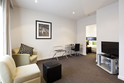 Best Western Plus Ballarat Suites - Hervey Bay Accommodation 2