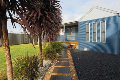 Blue Fin - Hervey Bay Accommodation 0