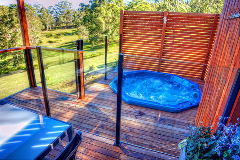 Cabins@theView - Hervey Bay Accommodation 2