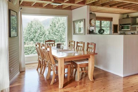 Cloud Nine Chalet - Hervey Bay Accommodation 1