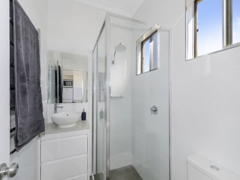 Coolah Shorts - Self Contained Apartments - Hervey Bay Accommodation 1