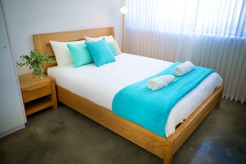 Cottesloe Artist's Beach Retreat - Hervey Bay Accommodation 2