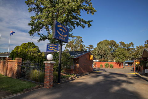 Golden Country Motel And Caravan Park - Tourism Hervey Bay 0