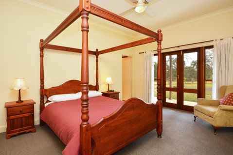 Grasmere Estate Homestead - Hervey Bay Accommodation 2