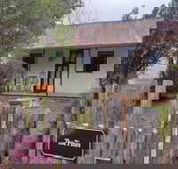 Hill End Pines Cottage - Tourism Hervey Bay