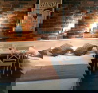 Hornsby Inn - Tourism Hervey Bay