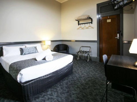 Imperial Maitland - Hervey Bay Accommodation 1