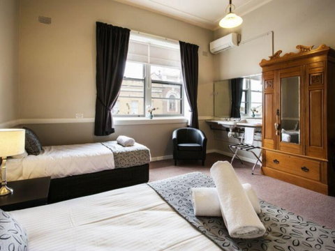 Imperial Maitland - Hervey Bay Accommodation 2
