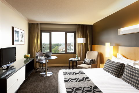 PARKROYAL Parramatta - Hervey Bay Accommodation 2