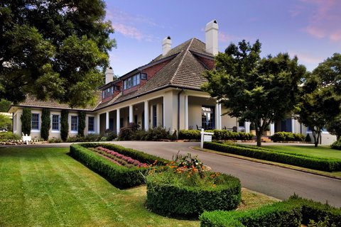 Peppers Manor House - Hervey Bay Accommodation 0