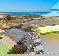 Peterborough House  Motel - Hervey Bay Accommodation