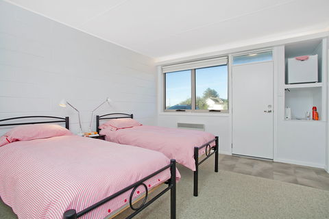 Peterborough House & Motel - Hervey Bay Accommodation 2