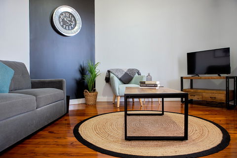 Revive Central Apartments - Hervey Bay Accommodation 2