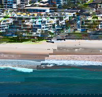 Rolling Surf Resort - Hervey Bay Accommodation