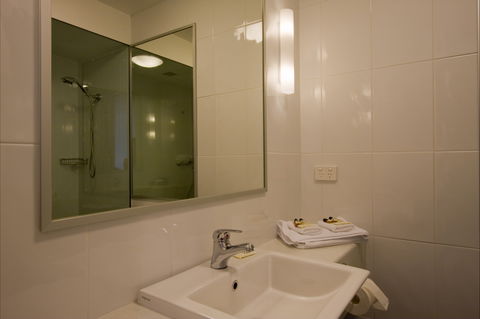 St Ives Apartments - Hervey Bay Accommodation 1