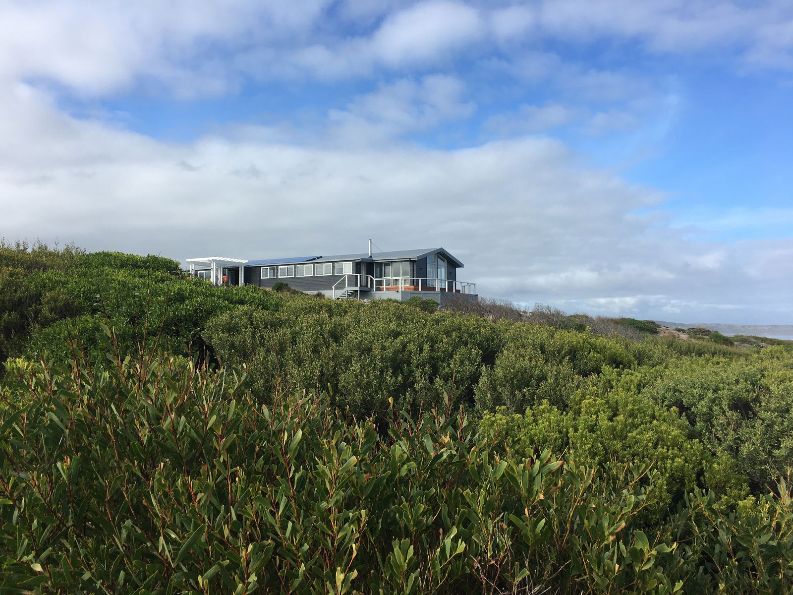 Loorana TAS Hervey Bay Accommodation