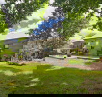 Timboon House  Stables - Hervey Bay Accommodation