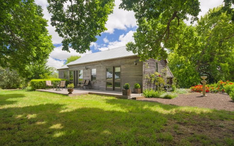 Timboon House & Stables - Hervey Bay Accommodation 0