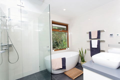 Woodbury House - Hervey Bay Accommodation 0