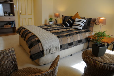 Yea Peppercorn Hotel - Hervey Bay Accommodation 2
