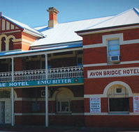 Avon Bridge Hotel - Hervey Bay Accommodation
