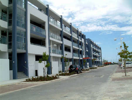 Crest Del Mar Apartments - Hervey Bay Accommodation 2