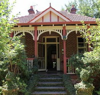 Fawkes House - Hervey Bay Accommodation