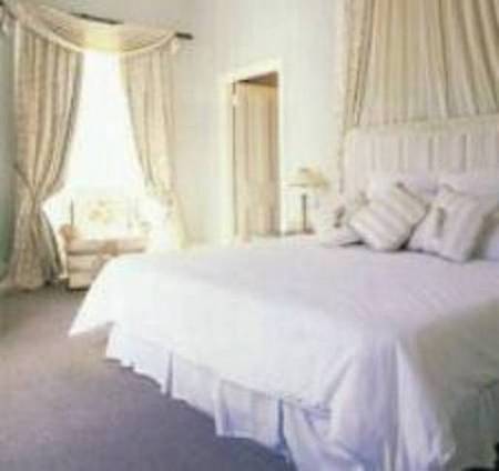 Faversham House York - Hervey Bay Accommodation 2