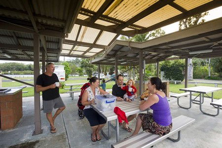 Ferry Reserve Holiday Park - Hervey Bay Accommodation 3