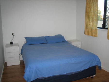 Busselton Beachfront - Hervey Bay Accommodation 5