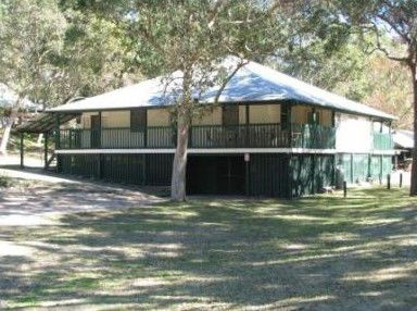 The Retreat Port Stephens - Hervey Bay Accommodation 3