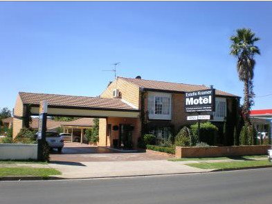 Estelle Kramer Motor Inn - Hervey Bay Accommodation 4