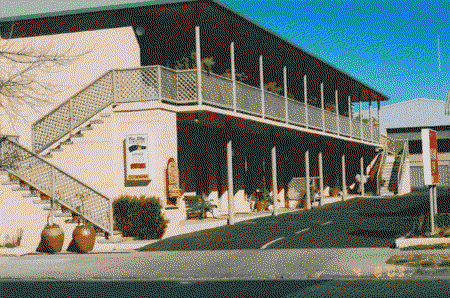 New England Motor Inn - Hervey Bay Accommodation 0