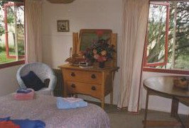 Poppys Cottage B&B - Hervey Bay Accommodation 2