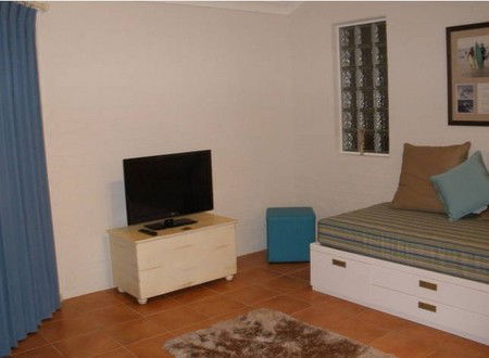 Angourie Waves - Tourism Hervey Bay 2