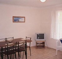 JJ's Holiday Cottages - Butler Street - Hervey Bay Accommodation