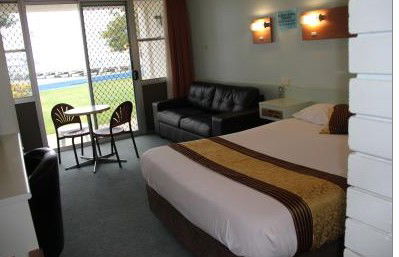 Zorba Motel - Hervey Bay Accommodation 3