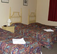 Knickerbocker Hotel Motel - Hervey Bay Accommodation