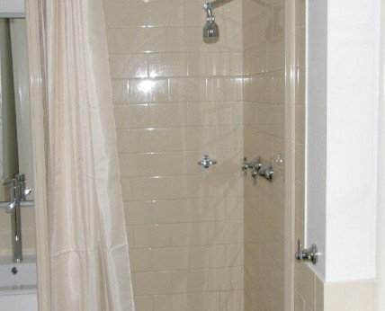 Knickerbocker Hotel Motel - Hervey Bay Accommodation 3