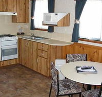 Spinnakers Leisure Park - Hervey Bay Accommodation