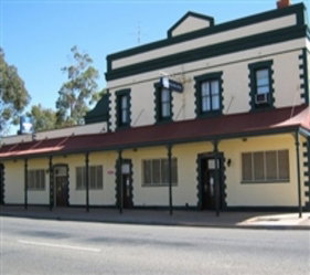 Old Willyama Motor Inn - Hervey Bay Accommodation 1