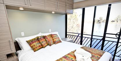 Aaah Willandra Houseboats - Tourism Hervey Bay 1