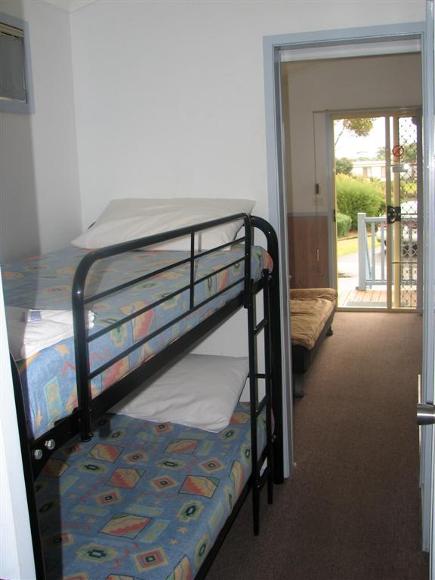 Warilla Bowling Club - Hervey Bay Accommodation 2