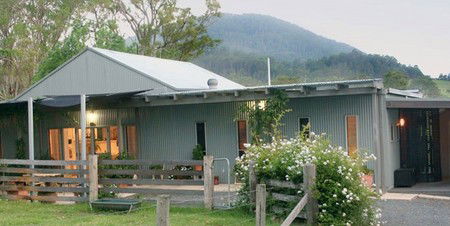 Barrington Village Retreat - Hervey Bay Accommodation 3