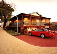 The Terrace Bed  Breakfast - Hervey Bay Accommodation