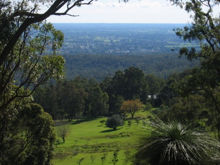 Vista Ridge Estate - Top Paddock Cottage - Tourism Hervey Bay 2