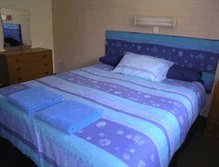 Emu Beach Chalets - Hervey Bay Accommodation