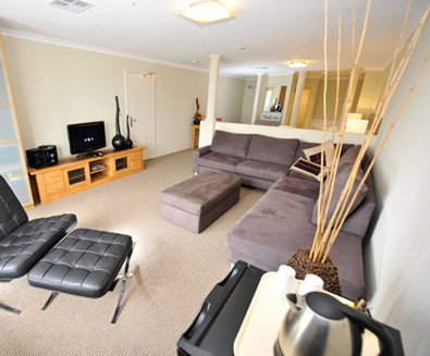 Breakwater Bed And Breakfast - Hervey Bay Accommodation 0