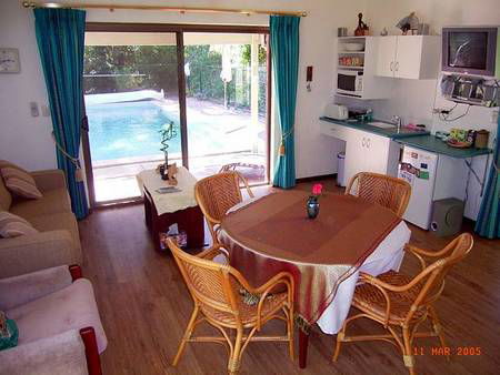 Falls Retreat Bed And Breakfast - Hervey Bay Accommodation 2